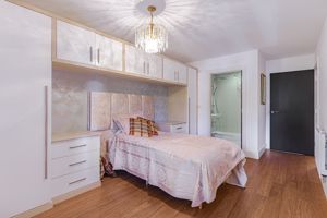 Bedroom- click for photo gallery